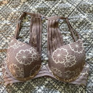 Victoria’s Secret PINK Size 32c racer back